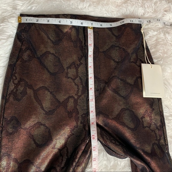 MOTHER Seamless Looker Ankle Pants - Picture 9 of 14